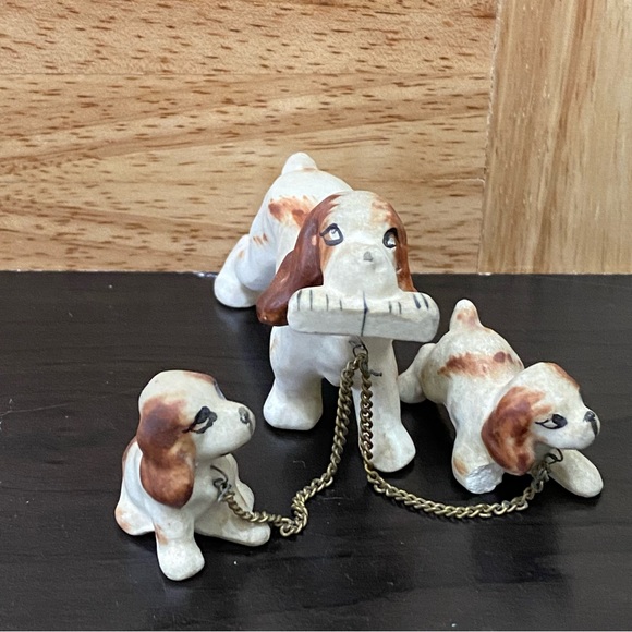 Vintage CENOCO Japan Beagle Spaniel Dog with Puppies Mini Miniature Figurines - Picture 4 of 12
